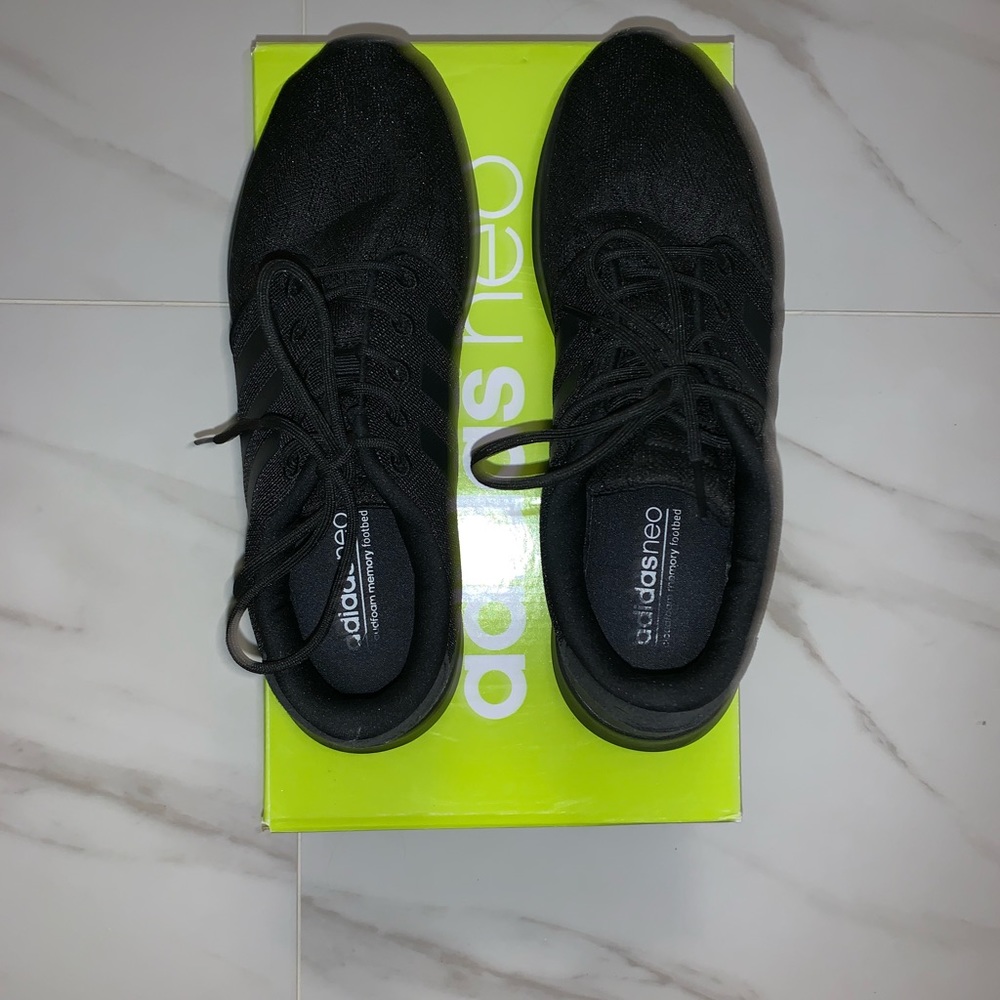 Shoes - Picture 2 of 4